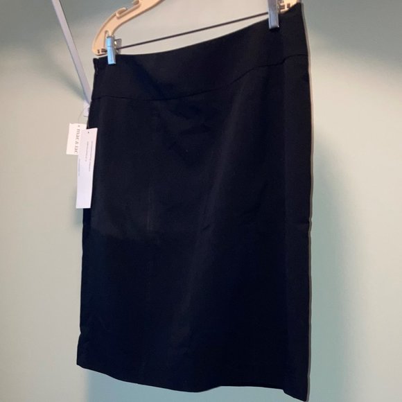 mac & Jac black skirt - Picture 3 of 5